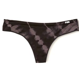 PINK Seamless Thong Underwear